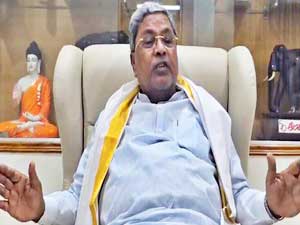 ‘Conspiracy to destabilise Karnataka govt’, Siddaramaiah rules out resignation