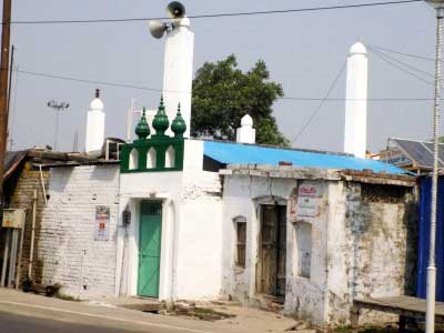 Ayodhya mosque construction may begin in May