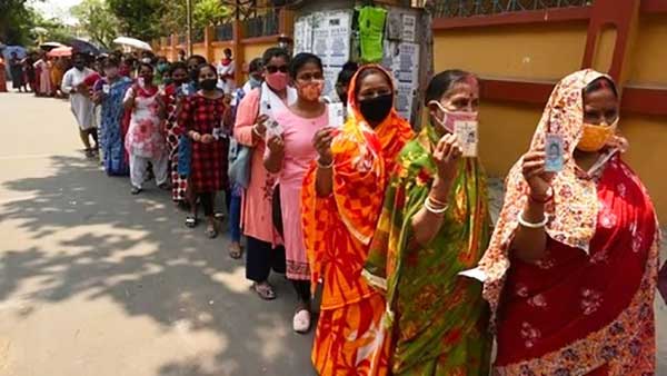 Bengal panchayat election: Re-polling underway in 696 booths amid reports of sporadic violence