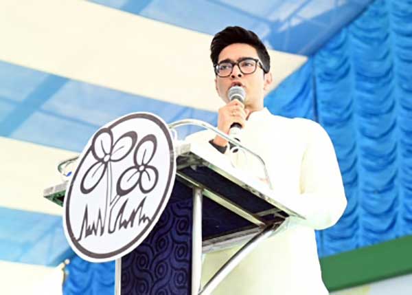 CBI summons Abhishek Banerjee even as SC stays Calcutta HC order to quiz him