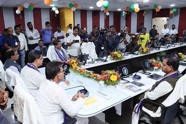 A step towards smart governance: CM launches ‘Smart Training Center’