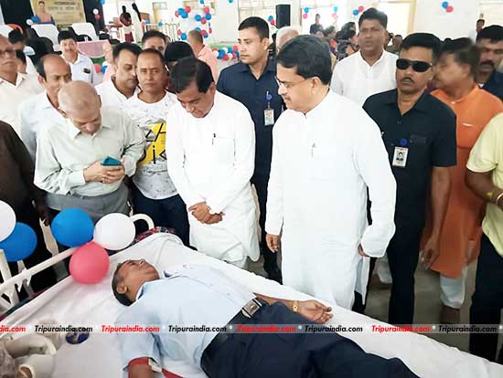 CM Dr Manik Saha inaugurates blood donation camps; stresses urgency in storing negative blood groups