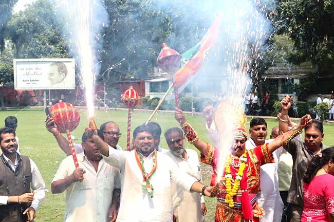 Karnataka elections: Celebrations at Congress HQ in Delhi