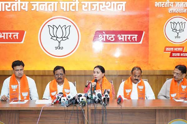 Diya Kumari demands resignation of CM Gehlot on moral grounds