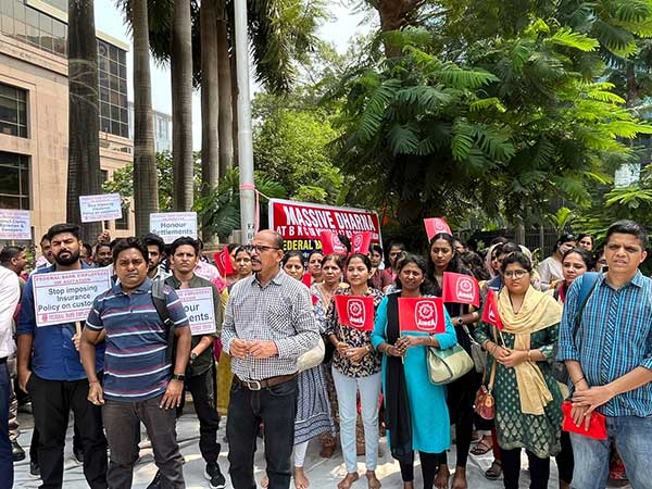 Federal Bank staffers protest against harassment by management