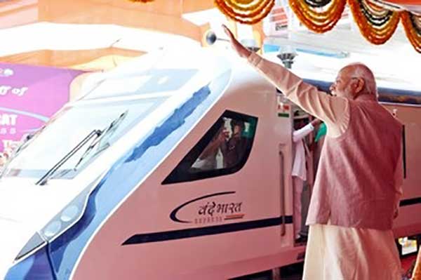 Goa-Mumbai Vande Bharat Express flagged off by PM Modi