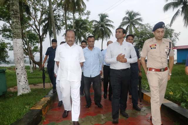 Governor Indrasena Reddy Nallu visits Narikel Kunja; suggests more cottage