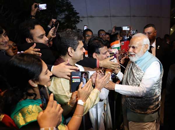 'Modi ji we have great hopes from you', Indians welcome PM Modi in Australia