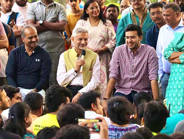 Jaishankar's class on foreign policy at Bengaluru park