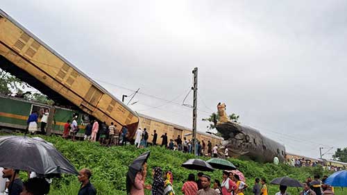 Kanchanjunga Express Train Accident in Bengal: Tripura Govt closely monitoring situation