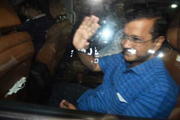 Asked 56 questions, case 'fake', says Kejriwal after CBI questioning