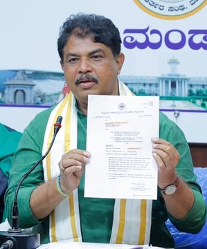 MUDA case: LoP Ashoka releases fresh papers against K’taka CM