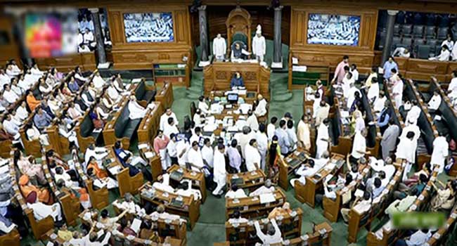 Lok Sabha passes 3 bills amid Opposition protests