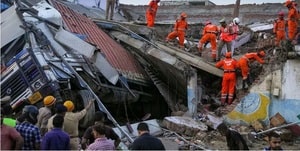 Lucknow building collapse: Death toll climbs to 8, 3 more bodies recovered