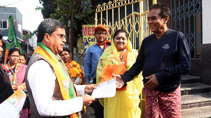 CM Dr. Manik Saha intensifies door-to-door campaign; says people to vote for 'Virodhi Mukt’ Tripura