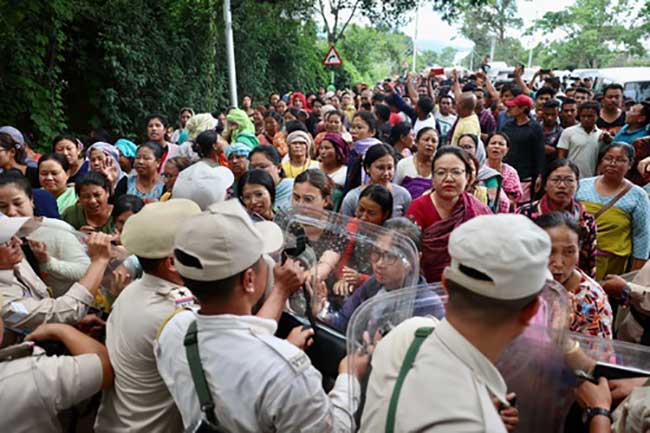 Manipur needs lasting solution for peace, says Congress after Rahul meets affected families