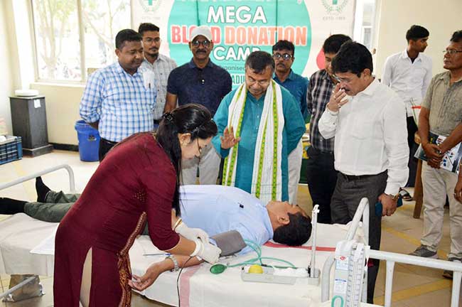 State create new record in blood donation camp: Agri Minister