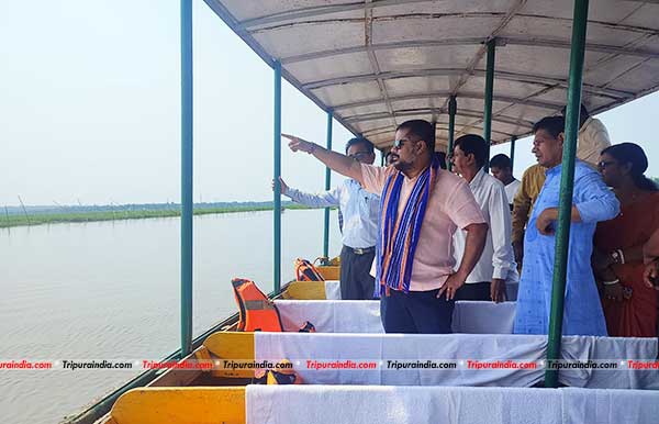 Tripura’s Neermahal palace to regain beauty as Govt decides to clean water hyacinth covering the Rudrasagar Lake