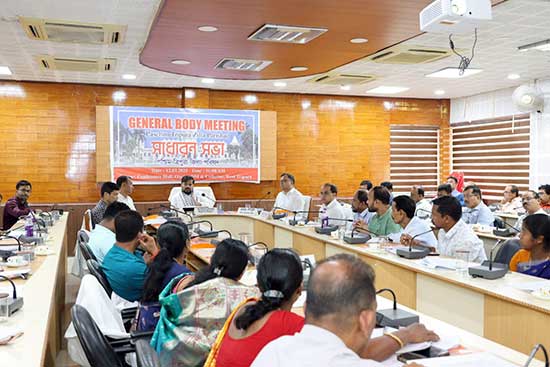 Minister Sushanta Chowdhury emphasizes on cordial relation between panchayat representatives and govt officials for overall development of Tripura