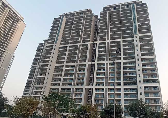 OYO founder Ritesh Agarwal's father falls to death from Gurugram high-rise