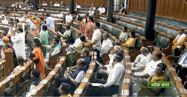 Oppn submits notice for no-confidence motion against Modi govt