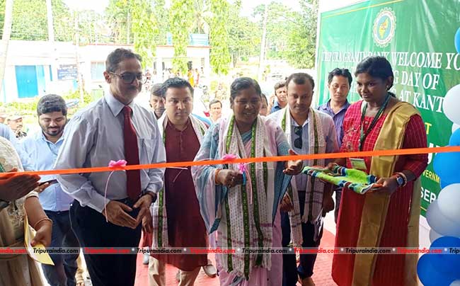 Pratima inaugurates new branch of Tripura Gramin Bank