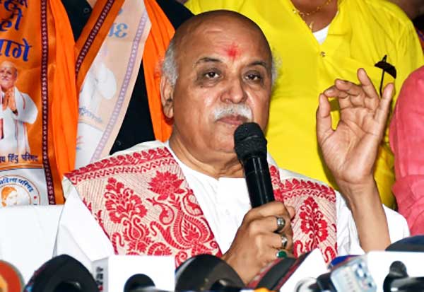 Assam should use DNA profiling to identify B'deshi infiltrators: Pravin Togadia