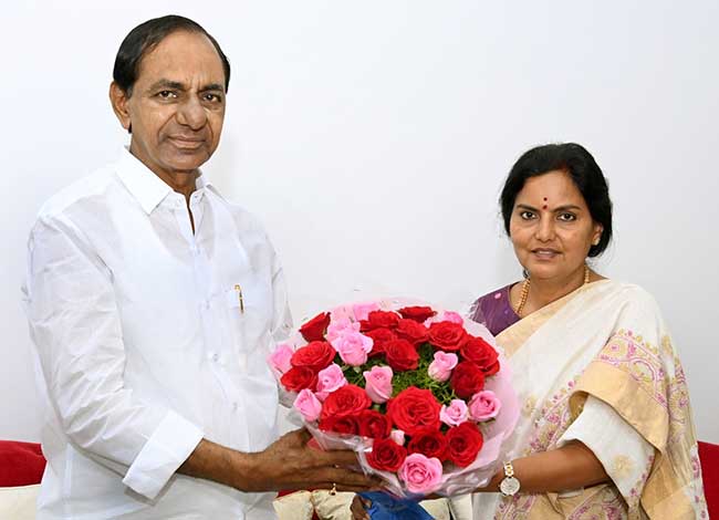 Santhi Kumari new Chief Secretary of Telangana, first woman to hold post