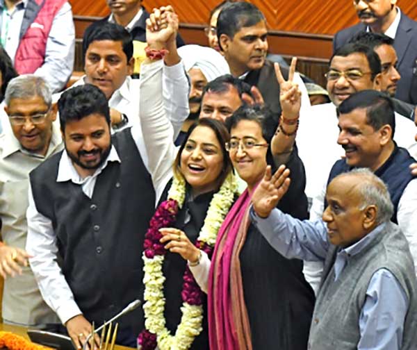 Shelly Oberoi: From DU prof to MCD mayor