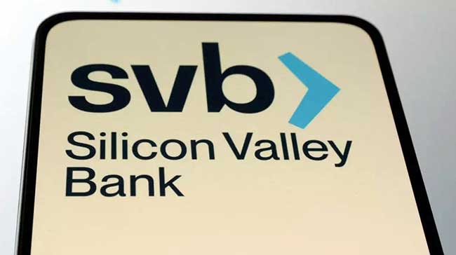 Silicon Valley Bank CEO sold $3.5m in shares just two weeks before collapse