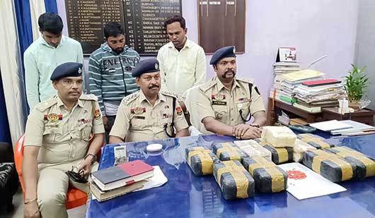 Three held with Yaba tablets worth Rs 5 Crore in Agartala city