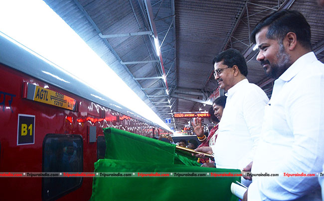 Agartala-Mumbai Lokmanya Tilak express train flagged off; CM Dr. Manik Saha thanks PM Modi, Union Minister