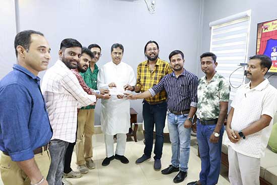 Tripura Web Media Forum donates in CM’s relief fund for flood-affected people