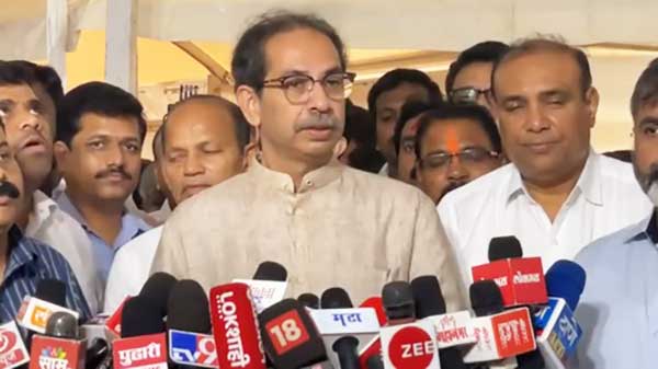 Uddhav Thackeray-Ajit Pawar in face-to-face meeting, first after NCP split