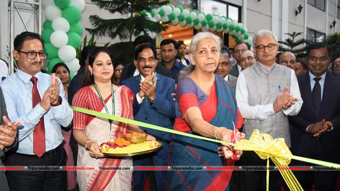 Union Finance Minister inaugurates Solar-Powered Mobile ATM of TGB