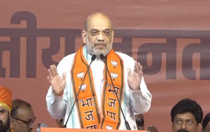 HM Amit Shah kickstarts BJP campaign; rips political dynasties, Maha Oppn leaders