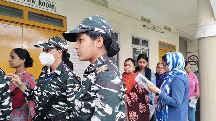 Women voters' turnout higher than men in Tripura polls