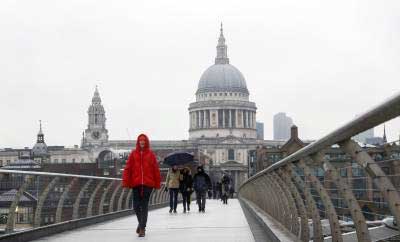 Over 100 schools closed, travel chaos expected due to severe cold in UK